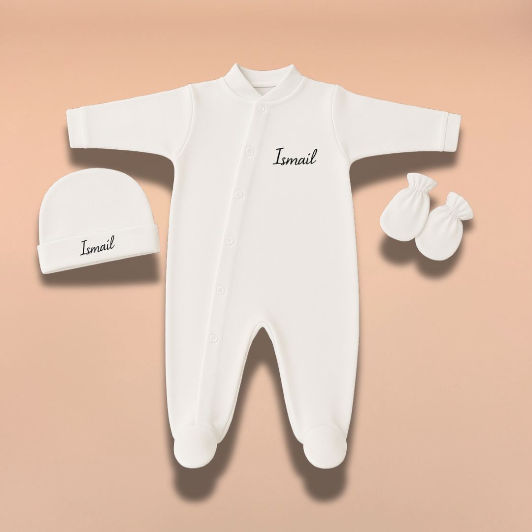 Pyjama, bonnet et gant en 100% coton